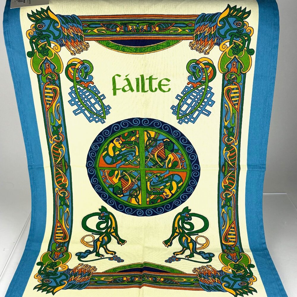 NWT Tea Towel Ulster Weavers Fáilte Irish Welcome Celtic Book of Kells Linen